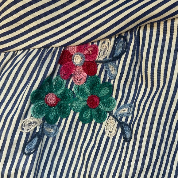 Striped Blue and White shirt with Floral Embroidery.  Size M - Picture 9 of 11